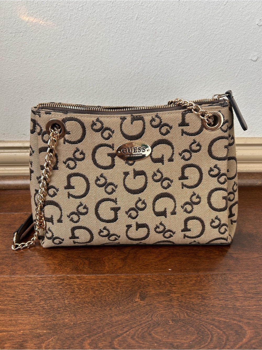 Guess Brown Crossbody purse